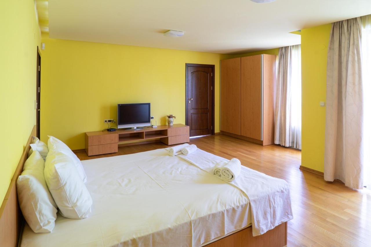 Central Flat With Monster Living Room 바르나 외부 사진